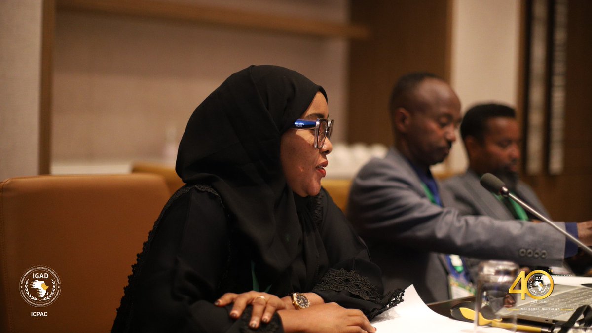 IGAD_CPAC's tweet photo. 📢 Media and communication are the heartbeat of #GHACOF73. 🎙️🗞️📺 They aren't just covering the event; they are key contributors to the process and essential for translating complex climate outcomes into meaningful impact for all.

#ClimateAction #GHACOF #media https://t.co/pKWA5mXrjU