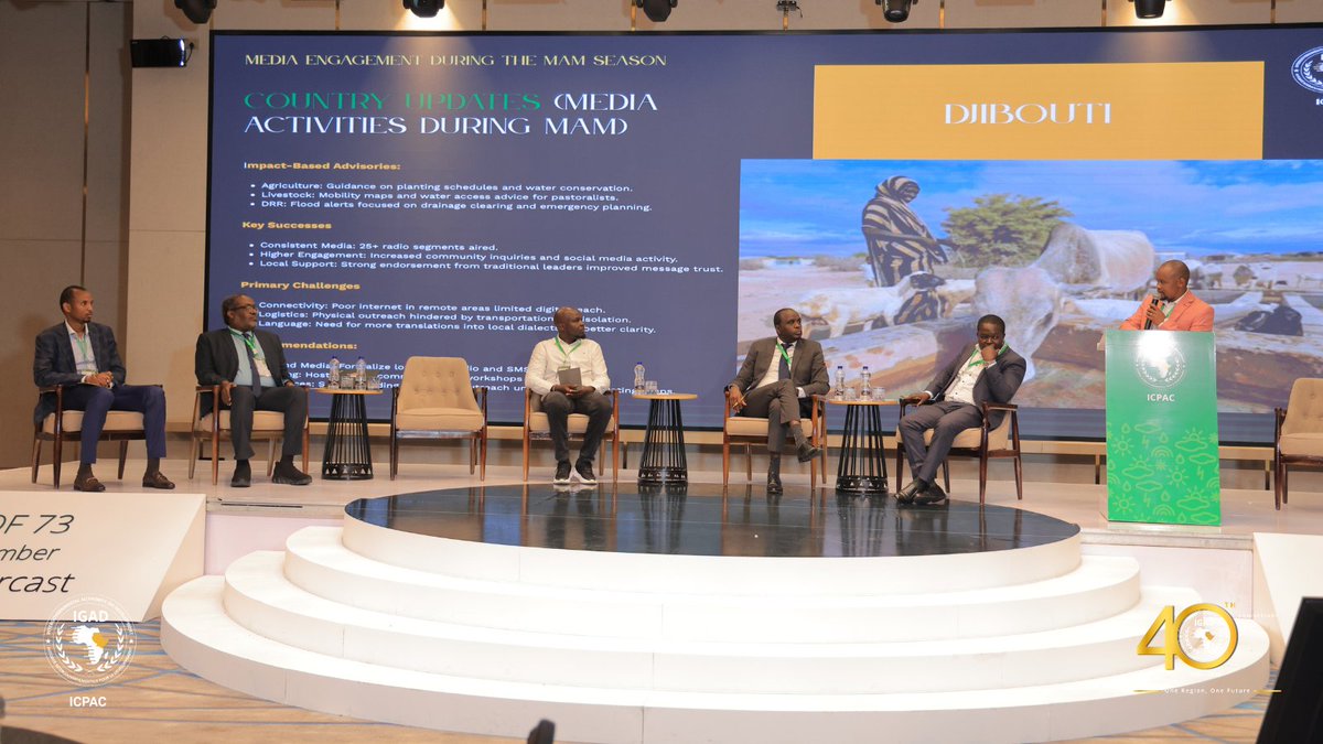 IGAD_CPAC's tweet photo. 📢 Media and communication are the heartbeat of #GHACOF73. 🎙️🗞️📺 They aren't just covering the event; they are key contributors to the process and essential for translating complex climate outcomes into meaningful impact for all.

#ClimateAction #GHACOF #media https://t.co/pKWA5mXrjU