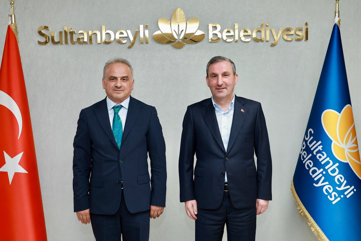alitombastr's tweet photo. AK Parti Gümüşhane İl Başkanımız Mehmet Emin Erdoğdu, AK Parti 27. Dönem Sivas Milletvekilimiz Semiha Ekinci, Gümüşhane İl Gençlik Kolları Başkanımız Umut Tokel ve Cumhur İttifakı Tekke Belediye Başkan Adayımız Kemalettin Demirkıran’ı misafir ettik. 

Kıymetli misafirlerimize nazik ziyaretleri ve samimi sohbetleri için teşekkür ediyorum.