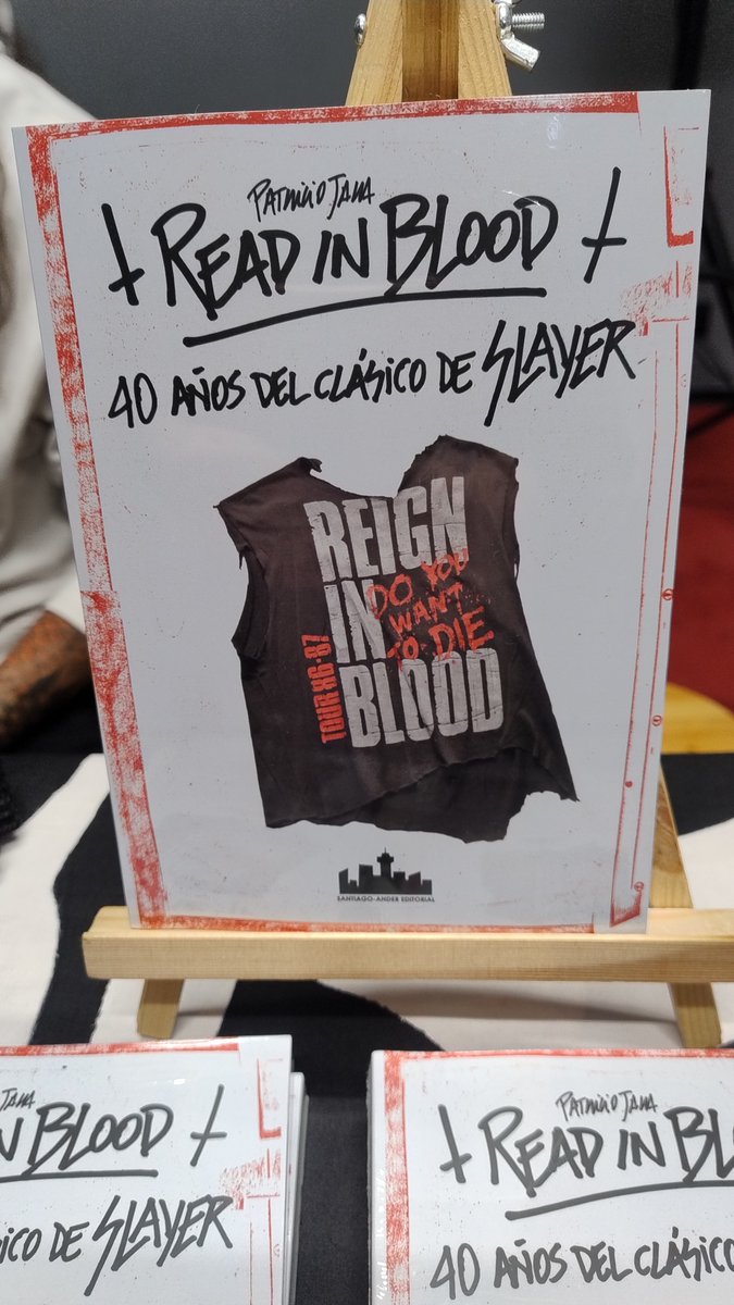 stgoandereditor's tweet photo. Muchas gracias a quienes asistieron a Casa Estudio @rockaxisoficial, junto al autor Pato Jara y su libro sobre @Slayer y el disco #ReignInBlood. Saludos! 🥳📚🚀🎸 https://t.co/NfeauyiUtS