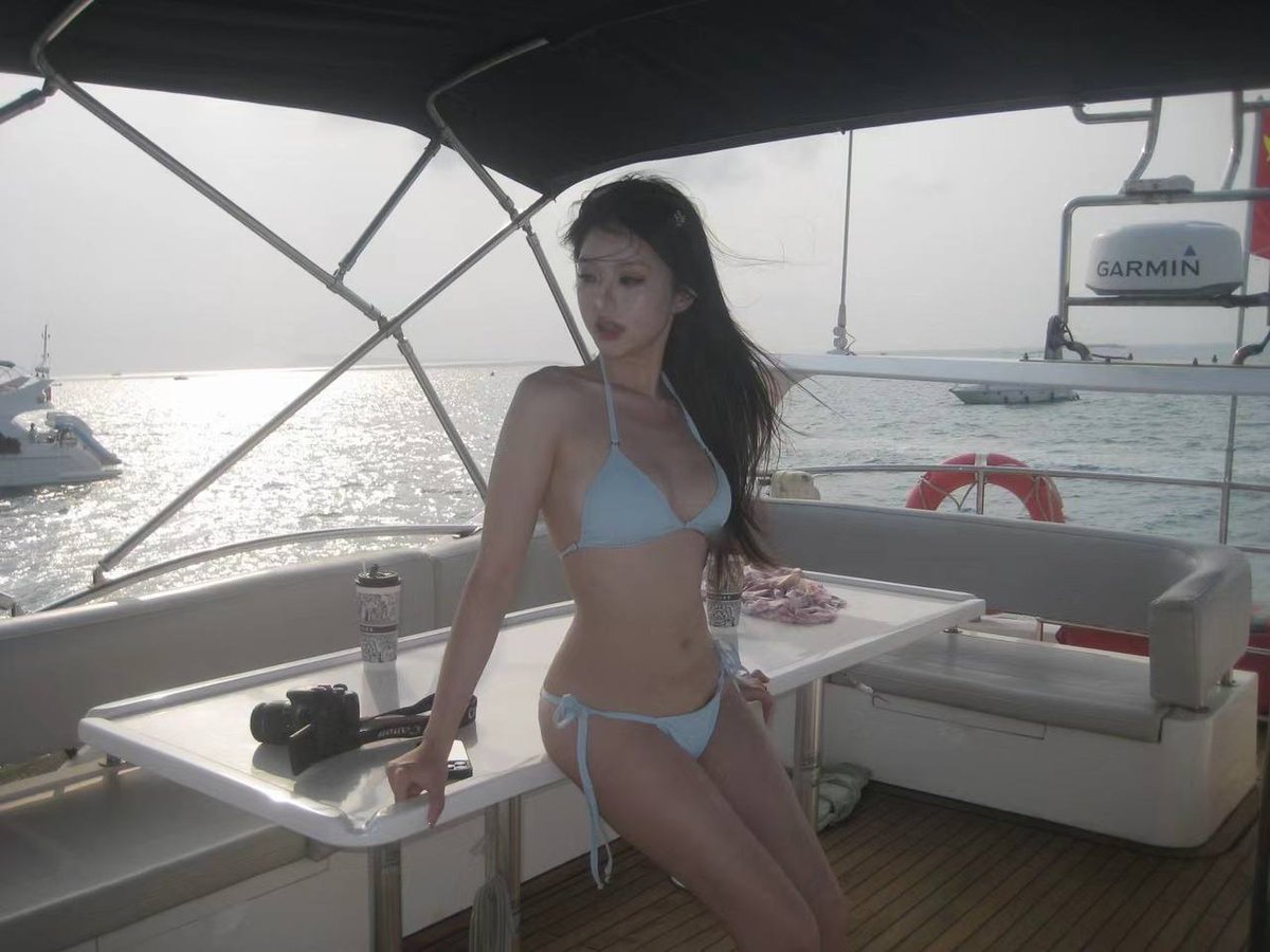 pluslaiwan's tweet photo. Anybody like my Chinese gf,Let's trade and talk anything about sex if you like,DM is open https://t.co/terljOzZUv