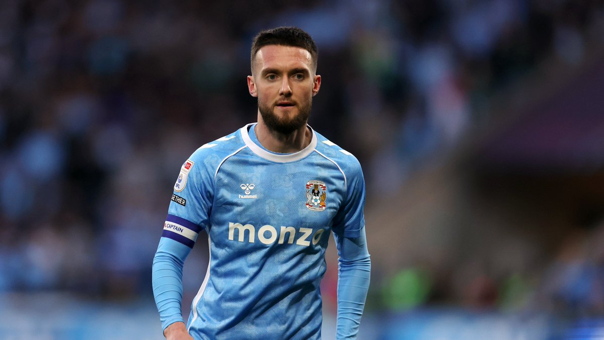 Champchatpod24's tweet photo. 𝗗𝗜𝗗 𝗬𝗢𝗨 𝗞𝗡𝗢𝗪❓

No player in the Championship produced more successful passes in open play (2,873) than Coventry City captain Matt Grimes this season! 😎

How excited are you to see what he can do in the Premier League next season, Sky Blues? 🤔

#PUSB https://t.co/8lsesHPOgA