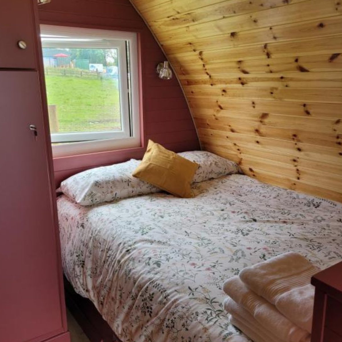 ringofcork's tweet photo. Looking for a different fun family getaway? 

Stay at Leahy’s Glamping Pods in the beautiful Knockakeo Woods &amp; enjoy access to the open farm during your visit!

Pods available to book at: https://t.co/IiWJFYSQAd 

📷: @Leahysopenfarm 

#RingOfCork #CorkGetaways #FamilyStays https://t.co/RD4sXVtUAS