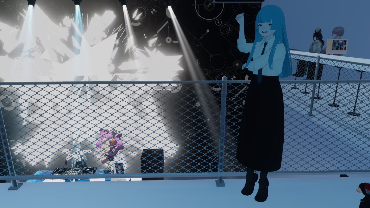月雪とと🐰VRC tweet media