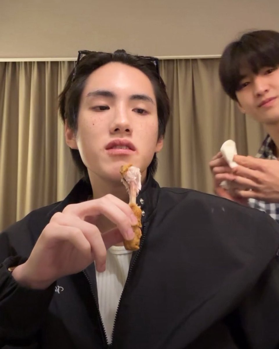 ที่รักครับ Ah ah ah ah ah only u || พิกกี้บูบู tweet media