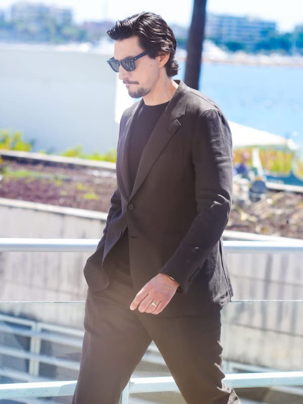 Adam Driver Central tweet media