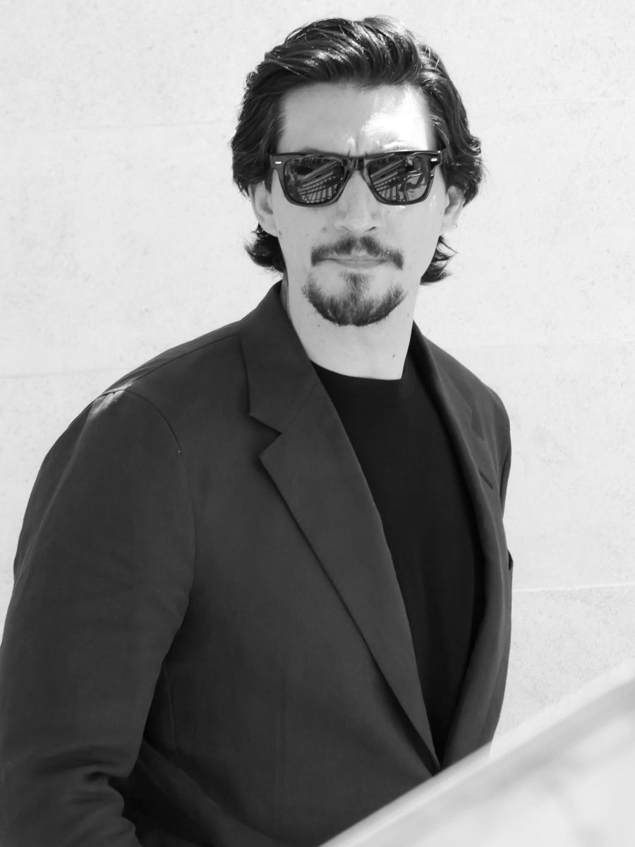 Adam Driver Central tweet media