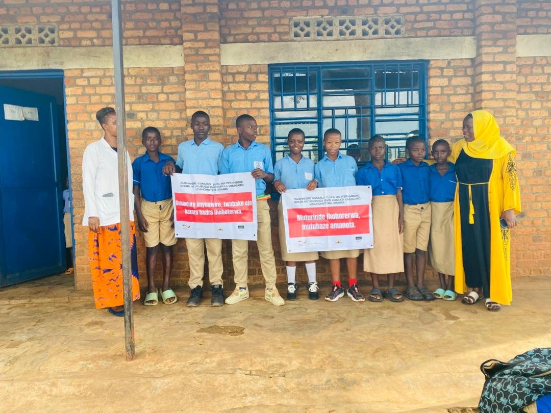 informed_gens's tweet photo. Today, we extended our in-school campaign on positive masculinity at @KiziguroS in @GatsiboDistrict  led by trained youth advocate @Aimable151 . He also explored the possibility of establishing an #IFGClub at GS Mulinga.

#InformedGens
#SayNoGBV
@IlariaBusc73066 @harerimana_tito https://t.co/XGvqRfH0mU