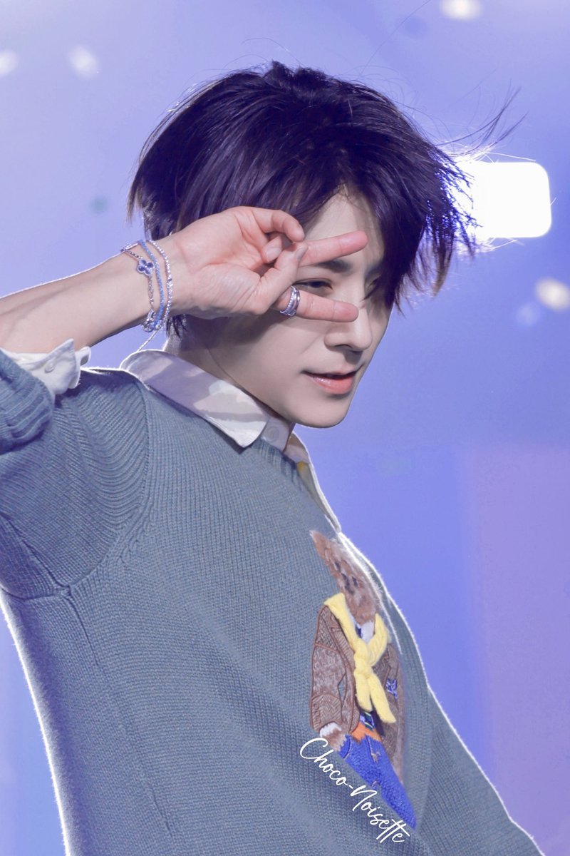 Noisette_peche's tweet photo. 20260517 ALIVE Seoul day3

✨만찢남✨

#DONGHAE #东海 #이동해 #ドンヘ
#SuperJuniorDnE #슈퍼주니어DnE
@donghae861015 #ALIVE #donghae1stsolocon https://t.co/I1FkifFDYz