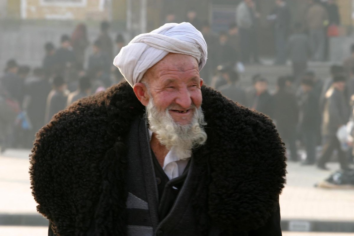 Abdürreşit C. KARLUK/ئابدۇررەشىد ج.قارلۇق tweet media