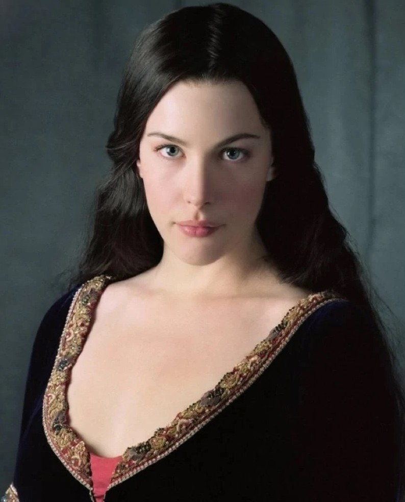x3dbest's tweet photo. Arwen Undómiel project has begun ✨
Rewatched the entire Lord of the Rings trilogy to fully dive into the atmosphere. Now putting all my strength into this render.
From Daenerys’ fire to the Evenstar’s starlight.
Model &amp; Render by @x3dbest
#ArwenEvenstar #LordOfTheRings #3DArt https://t.co/BMi1jrztar
