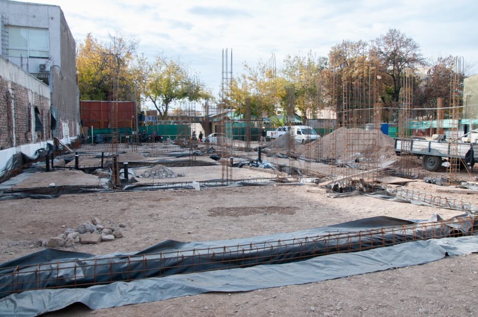 InfraMza's tweet photo. El Gobierno invierte más de $3.200M en dos obras clave para la Ciudad.
👮‍♂️ Comisaría 2ª: remodelación, nueva Oficina Fiscal y preservación de la fachada histórica.
🏫 Escuela González: edificio propio y 100% inclusivo para más de 145 alumnos.👉Más info: https://t.co/o8g30sPhPE https://t.co/njCwESOaOu