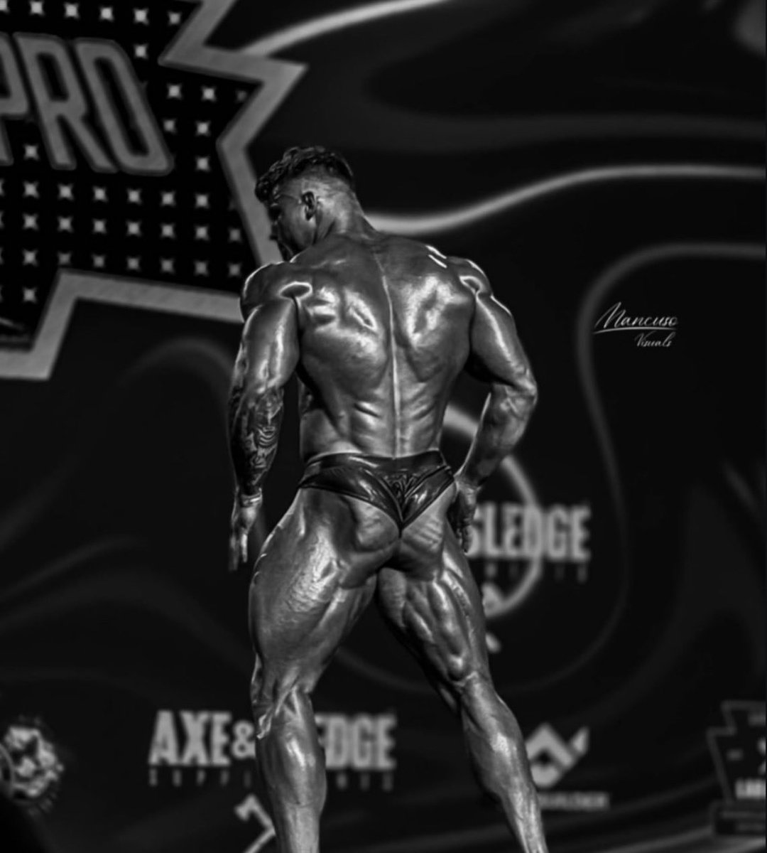 scottbbfan's tweet photo. Exceptional bodybuilding Oliver Procházka https://t.co/jNxfMQAoVH
