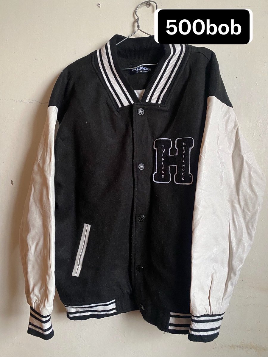 beebree0's tweet photo. Get this sharp leather hands college jacket for just Ksh 500 bob last one is 300bob
Call,text or whatsapp 0705524374.
#smallbusinessowner #mtumbazamongina #CollegeJacket https://t.co/d7UMeKhAIu