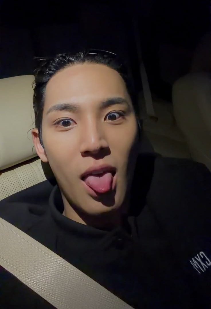 jjonnonuu's tweet photo. https://t.co/C7RbVzWHwg