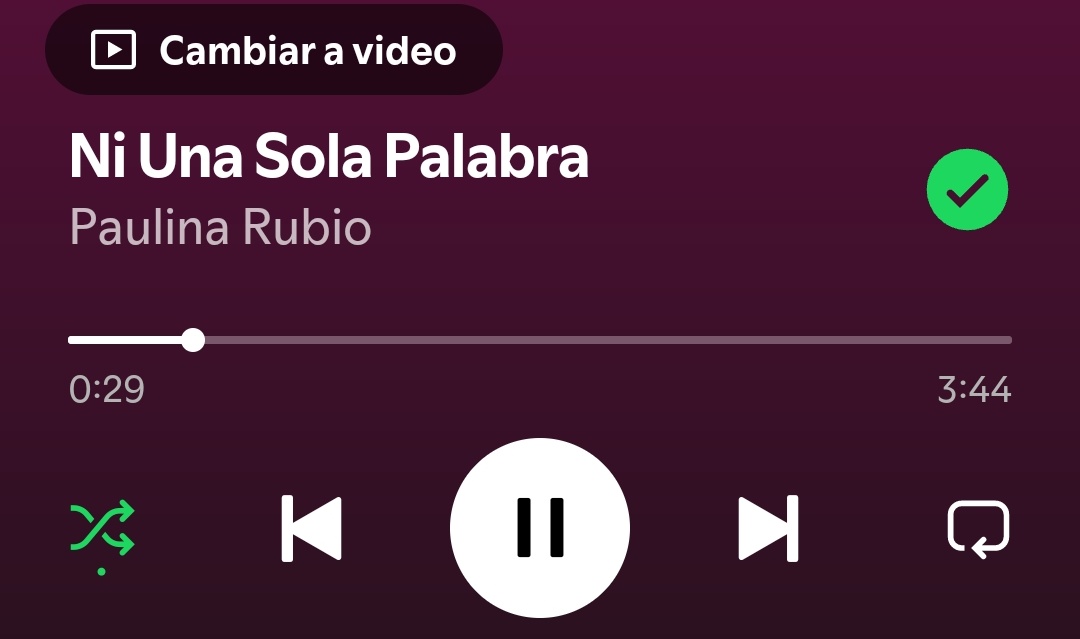 PauletteRange10's tweet photo. El mood: https://t.co/iIpgR32SFG