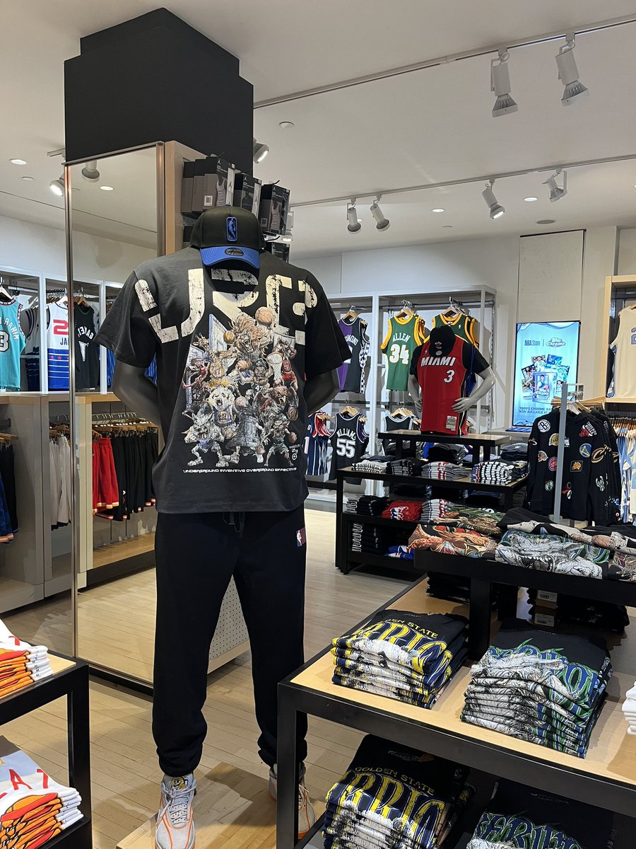NBA Store tweet media
