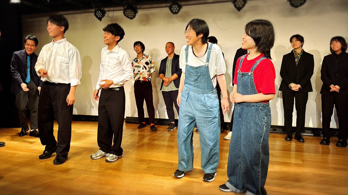 pinosamanoku21's tweet photo. 何度かパラレル行ってるけど、今回が全体的に1番面白かった。
特にミチエダ、うぇどねすでぃは過去一だったと思う。チムニーはさすが。久々にネタが見れて嬉し泣きでした。
元ガンネンの田島くんも変わらず元気にMCやってました。
また来月も行きたいなぁ。

#福岡パラレル https://t.co/VNFlhR2Pzx