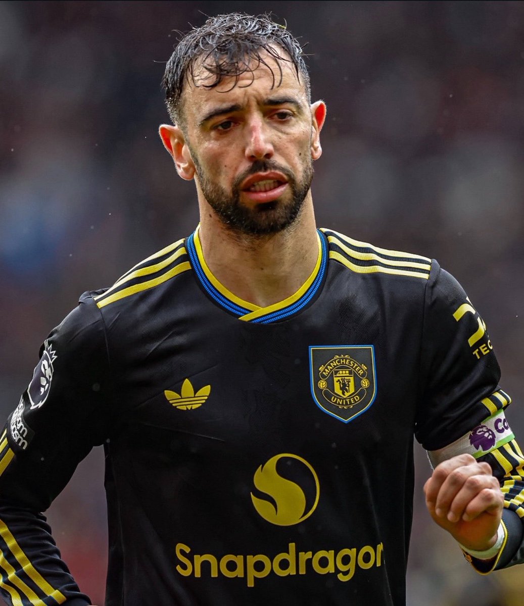 Utdtruthful's tweet photo. 🚨🗣️ Cole Palmer: “Who’s been the best player in the Premier League this season?

“Bruno Fernandes”

• That was a quick answer, why?

“Just been the best. I said it a couple of months ago and someone is disagreeing with me, saying no, he's not. Then now the person finally agrees with me”. 😁❤️