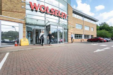 CWModernHCM's tweet photo. Find out how Wolseley Group is using Fusion Cloud Applications to standardise operations across its 700-branch network, streamline legacy operations, and unlock the power of embedded AI: https://t.co/cRaox7uz9g https://t.co/Wtqy4ozmkU