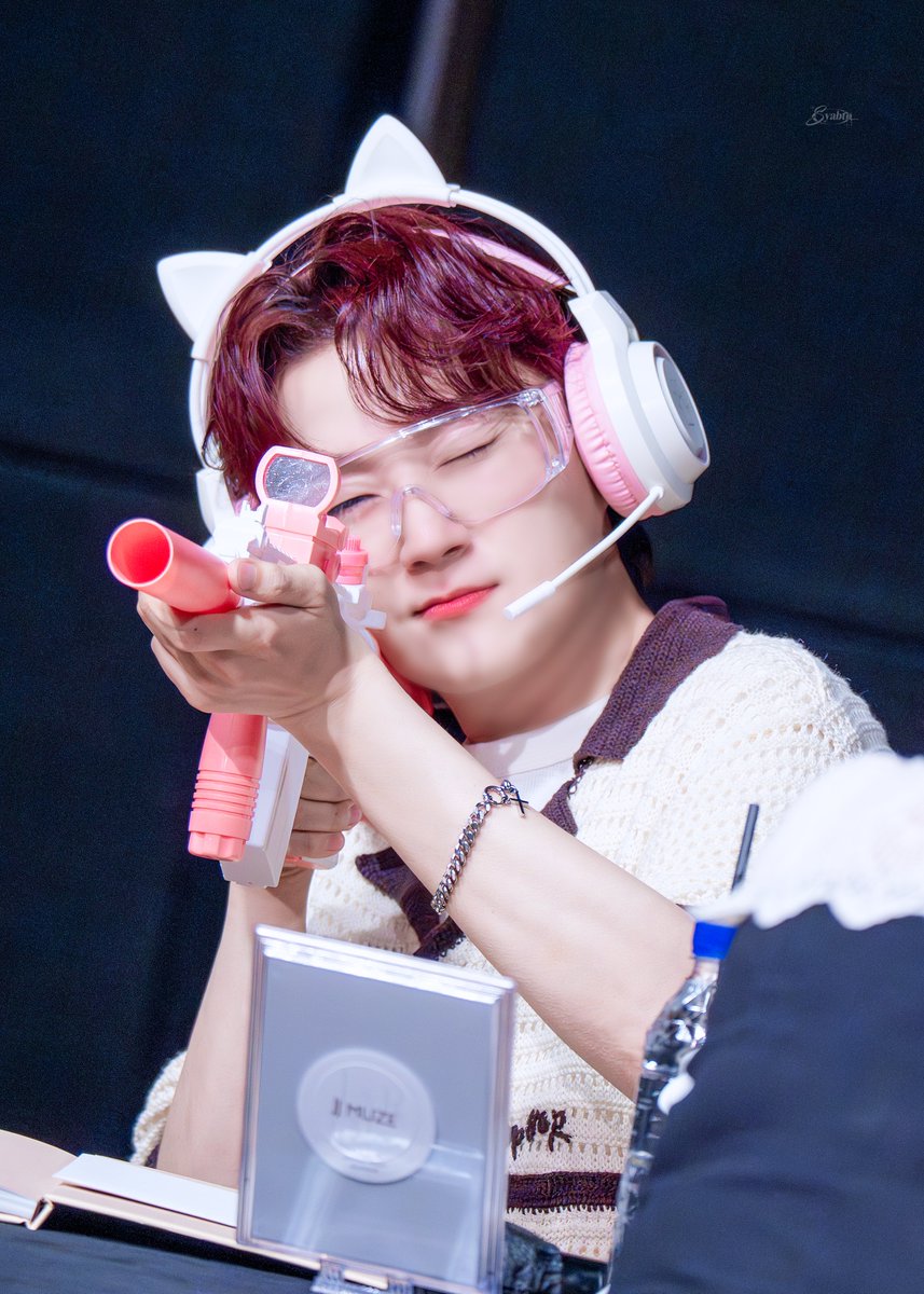 샵토 tweet media