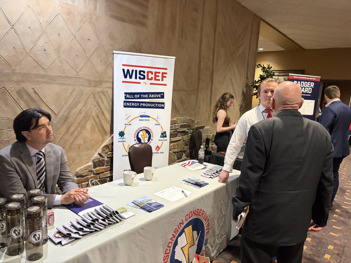 wiscef's tweet photo. Our team had a great weekend at the @WisGOP convention connecting with fellow conservatives around the importance of energy independence and homegrown solutions! https://t.co/QL7HXX02aZ