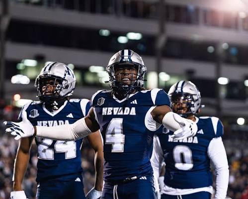 Mason_Johnson55's tweet photo. #Agtg After a great visit and conversation with @JOHNSON35BOY
l am extremely BLESSED to receive my 12th 🅾️ffer  from @NevadaFootball
@CoachHarris_LR @CoachDavis_2 @CoachDRodrigo @CoachWardell
@LakeRidgeFB @Marchen44 https://t.co/iYJyEHDzdI