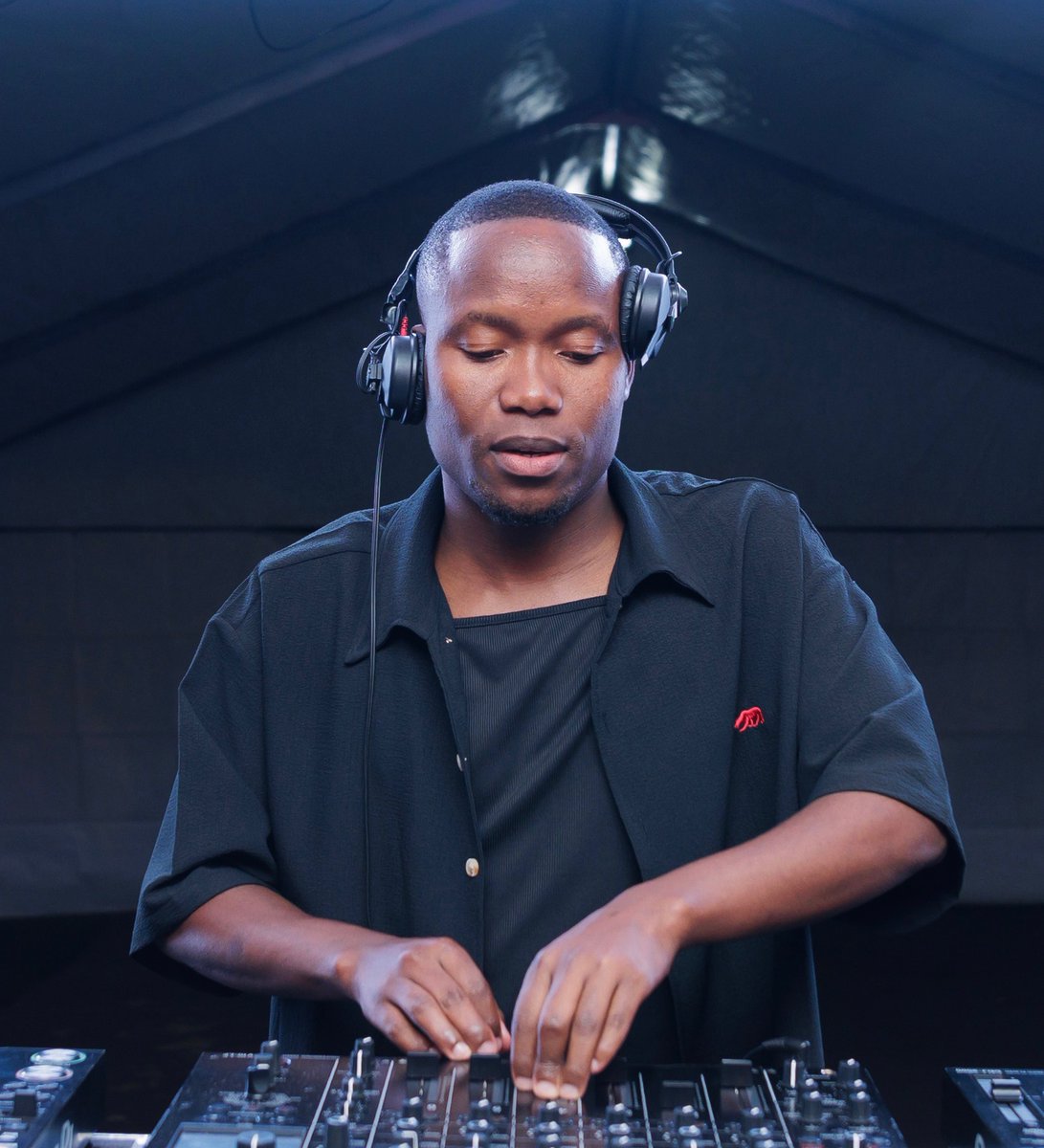 djmpsa's tweet photo. khanya njalo. https://t.co/qIvf0Ulrcy