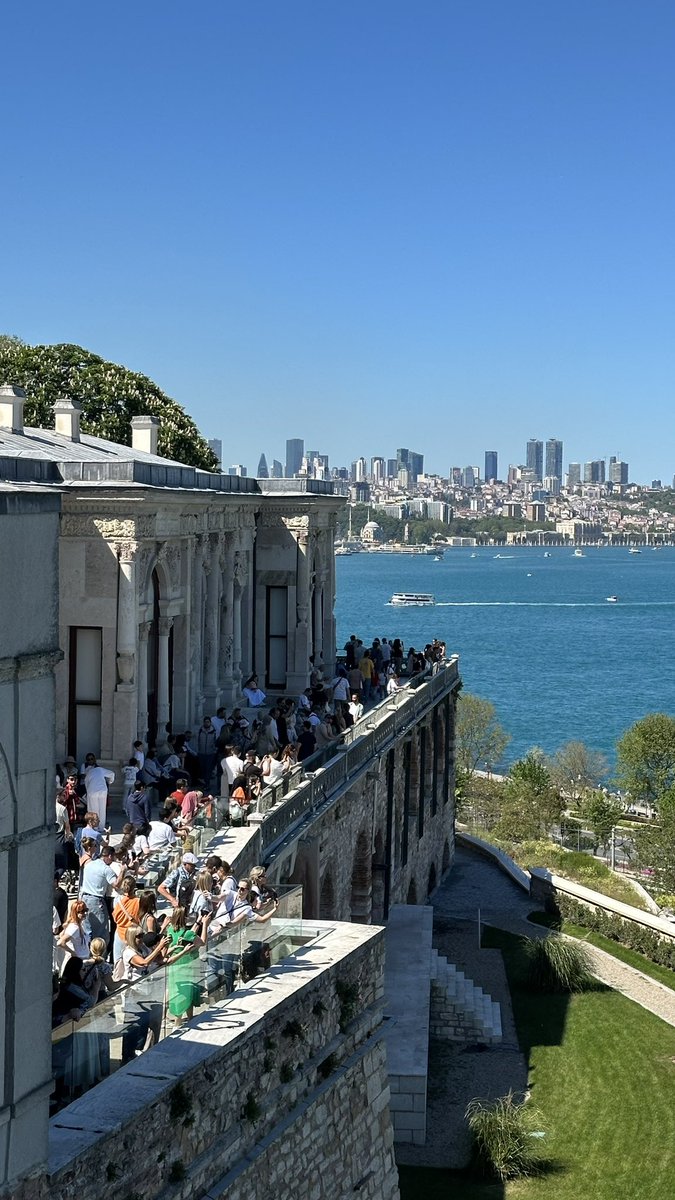 wmorvo's tweet photo. Kalabalığıyla manzarasıyla İstanbul 🙂‍↔️ https://t.co/5yVLWMY71I