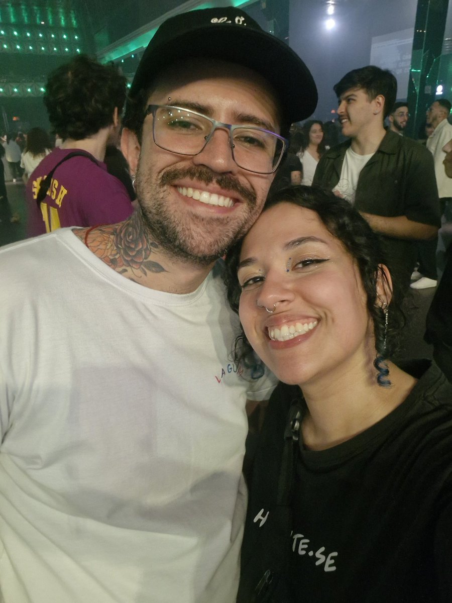 B1ssi's tweet photo. jah pode ir no pr��ximo? 🤧😭 https://t.co/9lPAhUNMdt