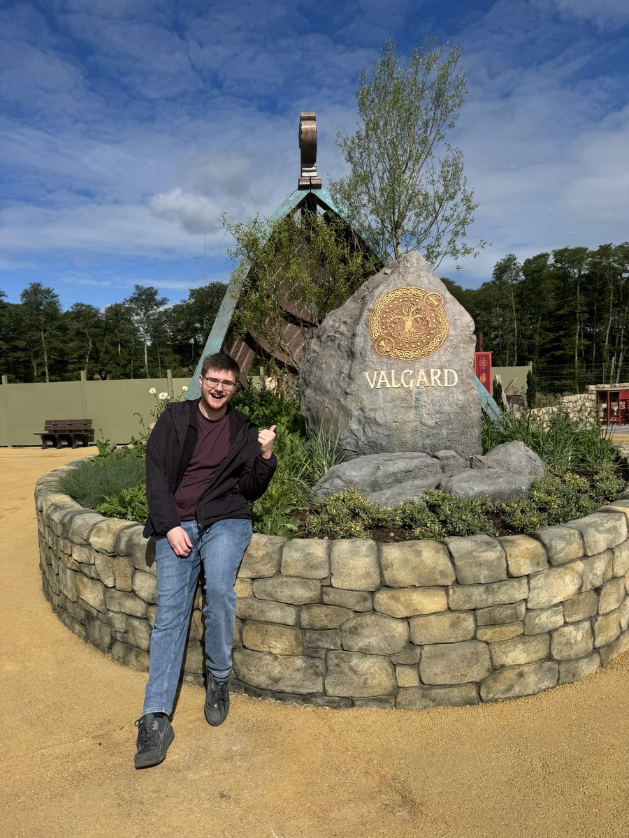 benb06's tweet photo. Had a fantastic time at @PaultonsPark for the super fans day event on Saturday. Valgard is a genuinely impressive transformation of the area, which is by far the best themed experience in the UK. Excited to see how this park continues to raise the standard over here! https://t.co/brVM3JcsfK