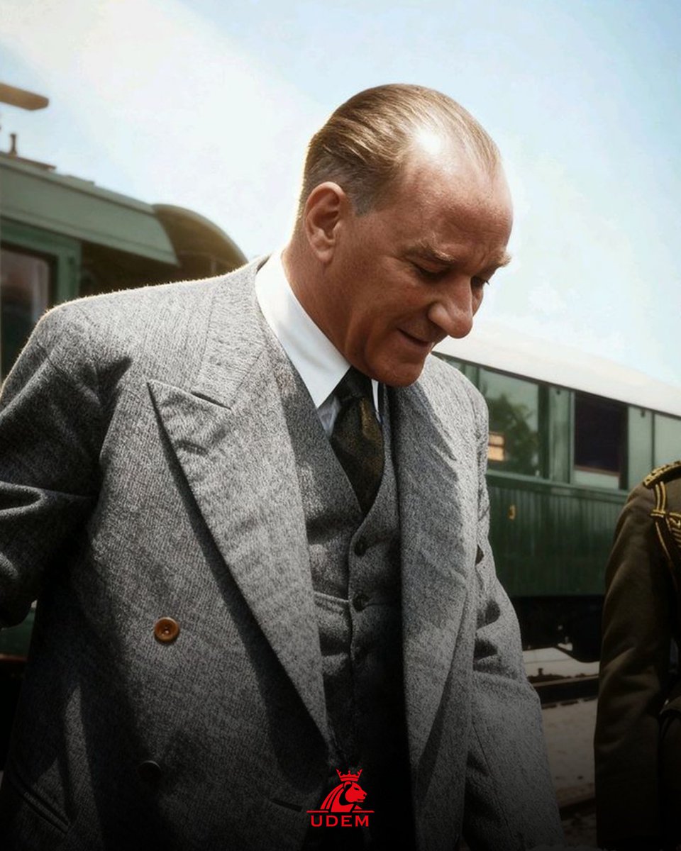 UdemUDEM's tweet photo. 19 Mayıs Atatürk’ü Anma, Gençlik ve Spor Bayramı Kutlu Olsun!
Bağımsızlık mücadelemizin ilk adımı olan 19 Mayıs’ın yıl dönümünde, Gazi Mustafa Kemal Atatürk’ü ve tüm kahramanlarımızı saygı ve minnetle anıyoruz.
#19Mayıs #AtatürküAnmaGençlikveSporBayramı #Cumhuriyet #Gençlik https://t.co/ywsqXu5QoG