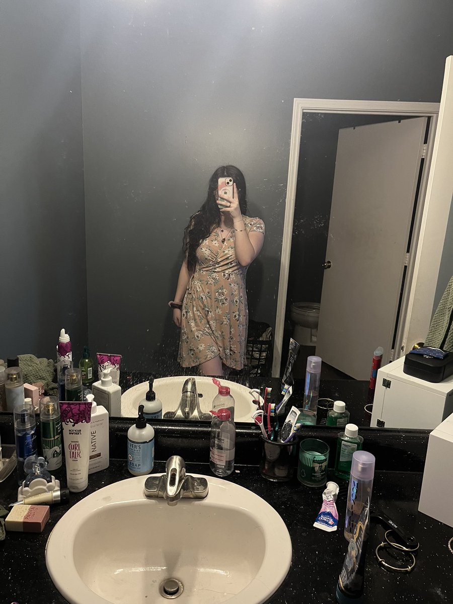 gothicmxds's tweet photo. Today’s fit ;) 

Who wants to chat😋 https://t.co/ki5IAWaecN