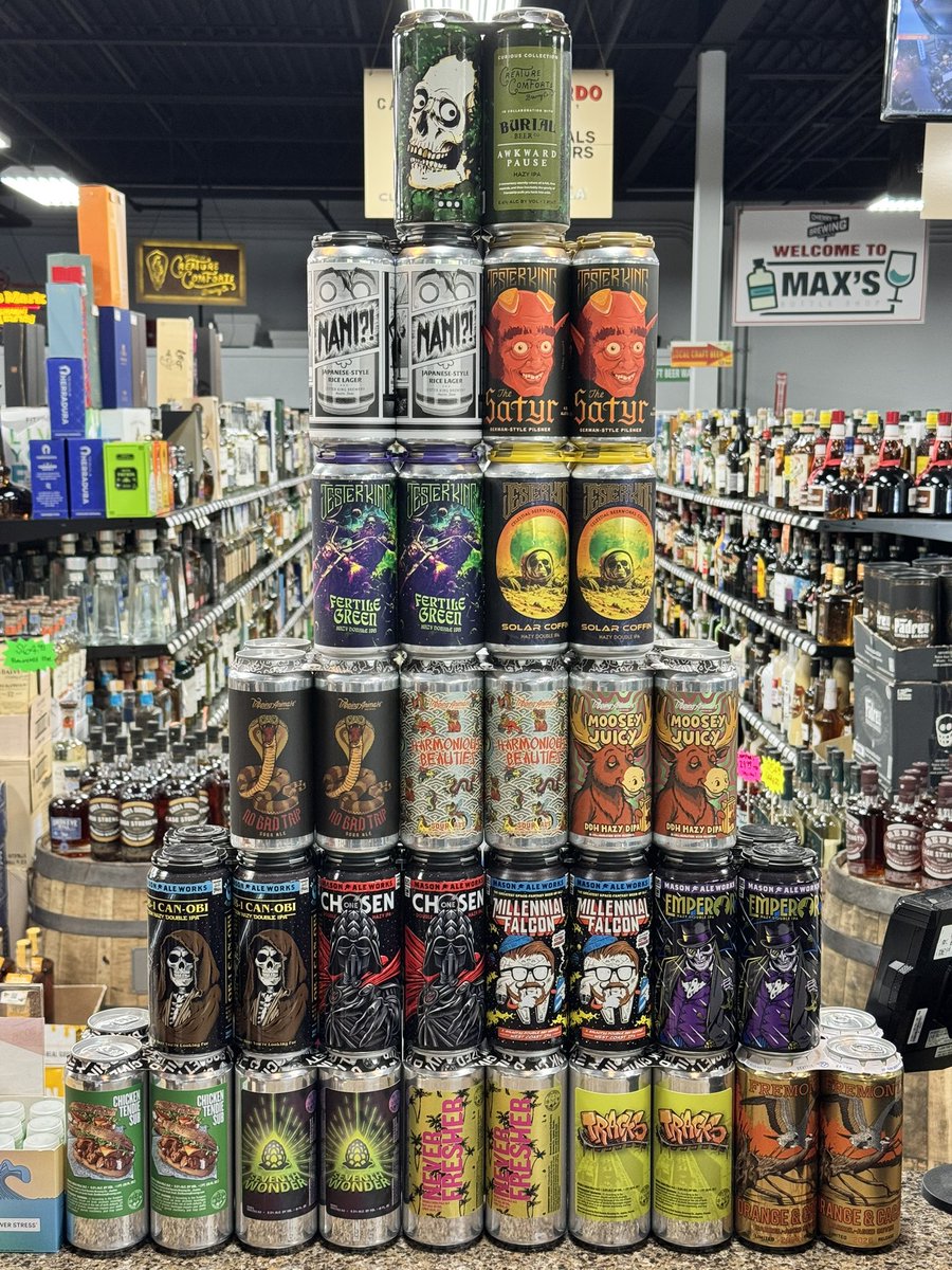 maxsbottle's tweet photo. Mondays are for beer!  👀 at some of those names. https://t.co/dHDF4lk7Gg