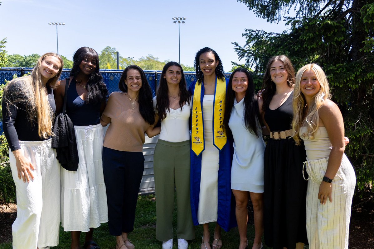 HofstraVB's tweet photo. From every practice to big wins and unforgettable moments together, this group helped shape Hofstra Volleyball. Congratulations to our graduates and thank you for everything you gave to the program!

 💙💛🎓 

#PrideOfLI https://t.co/x8vqtlXVz8