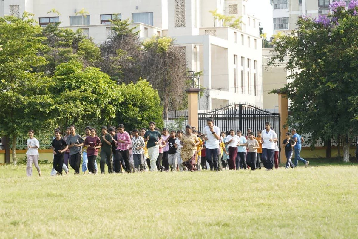 Kolkata Police tweet media