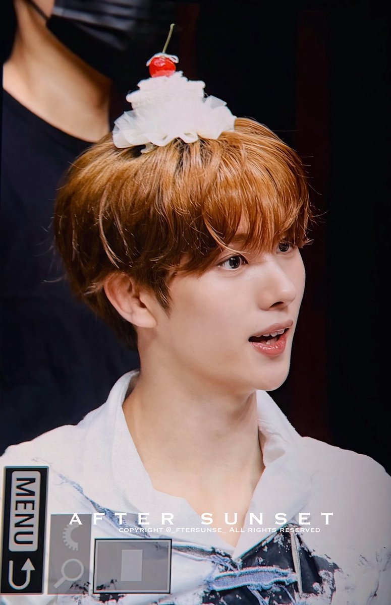 쮸 tweet media