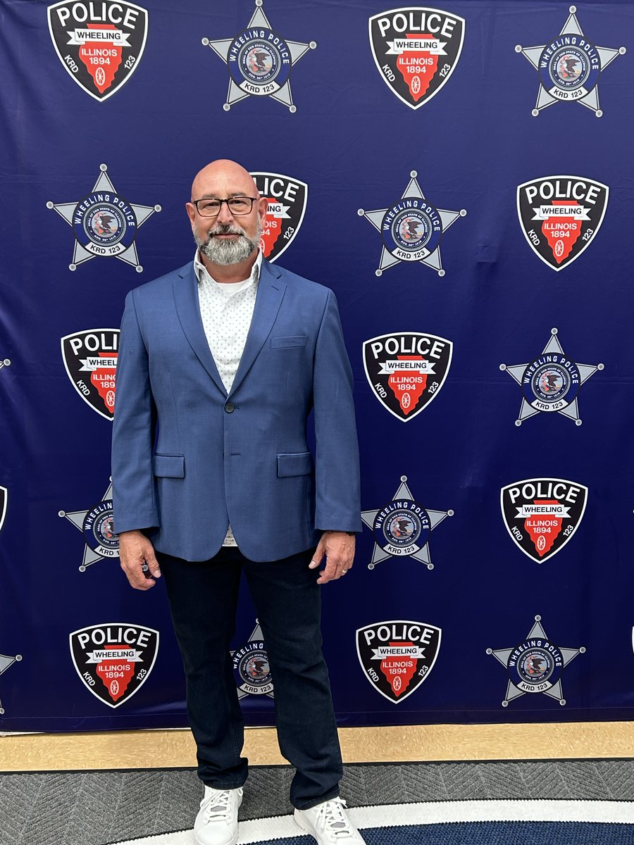 PoliceWheeling's tweet photo. We'd like to extend our gratitude to Sergeant Abbio on his retirement after 25 years of dedicated service. We'd also like to congratulate Officer Hybert on his promotion to Sergeant, and would like to recognize Ofc. Smith on his current assignment as Corporal.
Congratulations! https://t.co/w4iAK7HPxw