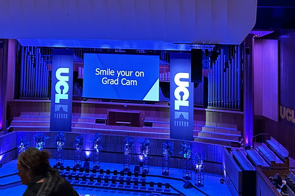 NatachaTagholm's tweet photo. @ucl pretty shocking grammar at #uclgrad ceremony. Bodes well for our future. https://t.co/92U0JLHsYa