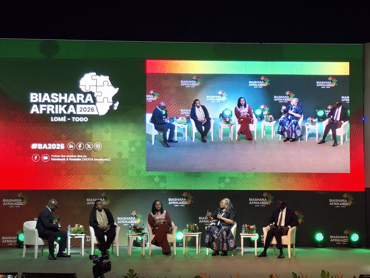 AfriYBC's tweet photo. Key themes from the "Competitive African Value Chains: From Commodities to Competitiveness" session are:
1. Trade doesn't happen in a vacuum.
2. Build the right minds who can handle growth
3. Back the SME's they have the most potential to grow!
#BiasharaAfrika2026 #AfYBC https://t.co/Vl2rvt6lRX