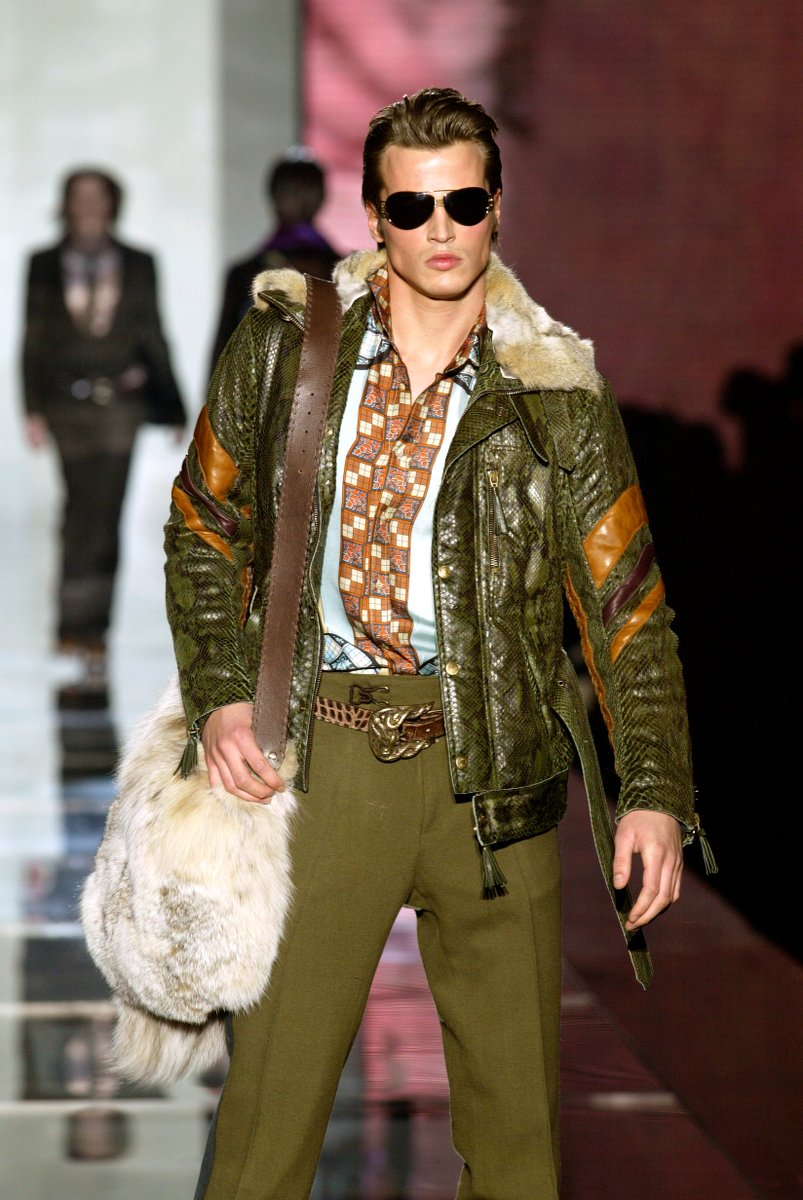 8irth's tweet photo. roberto cavalli men's fall/wint 2004 https://t.co/xLHGxZ47Qy
