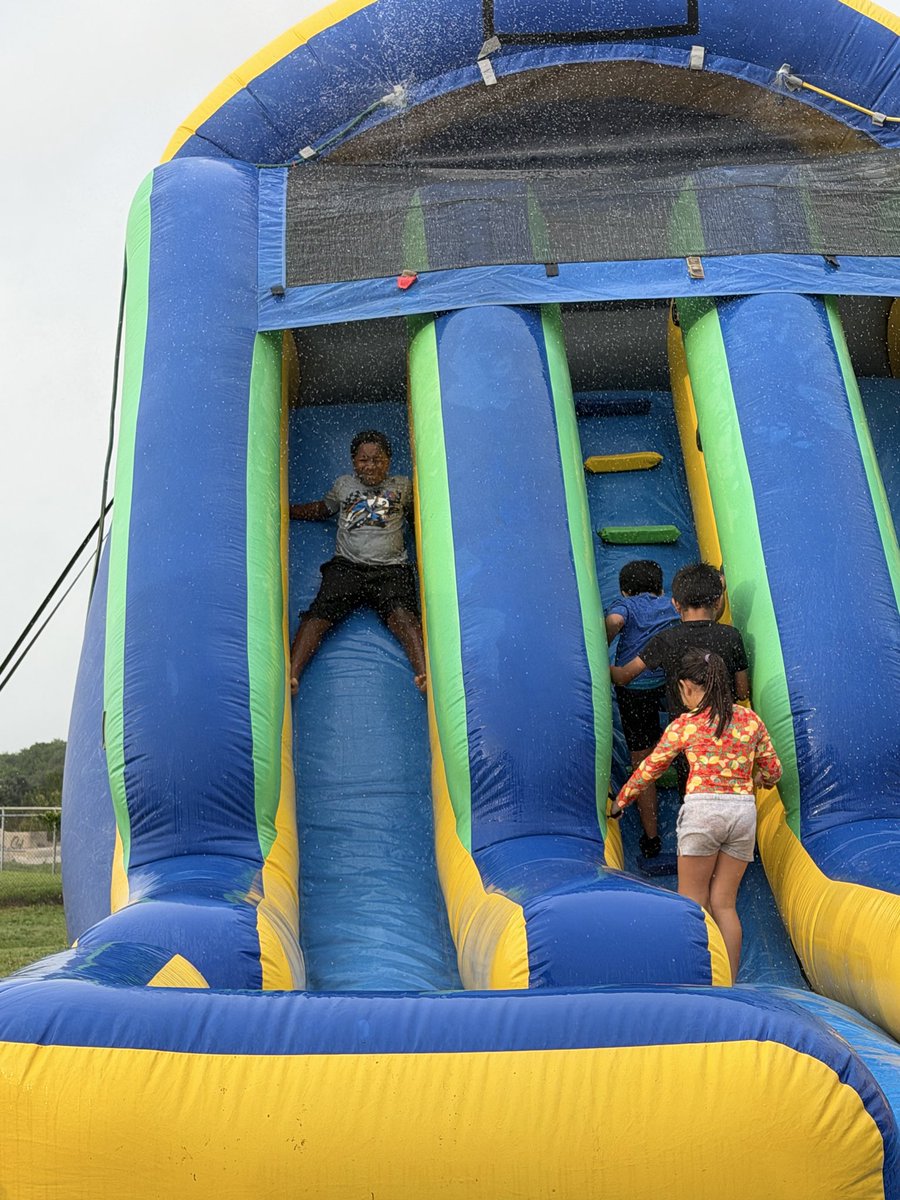 plumcreekelem's tweet photo. Sunshine, smiles, and a whole lot of water! 🌊 Water Day 2026 was a success. Our students (and staff!) definitely beat the heat today! ☀️😎 #NoPlaceLikePCE https://t.co/msiaGuKDOP