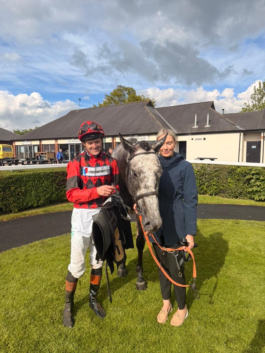 RacingMJM's tweet photo. THEY ALL KNOW ME wins at Carlisle with a very gritty performance showing a great attitude with a strong ride from Dave Nolan thanks to all connections @RichardFahey https://t.co/IzRHd00NuO