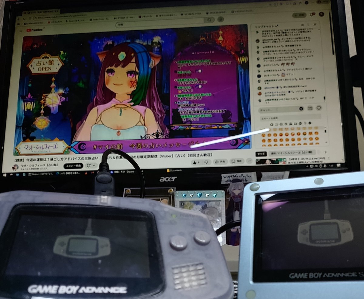コウ tweet media