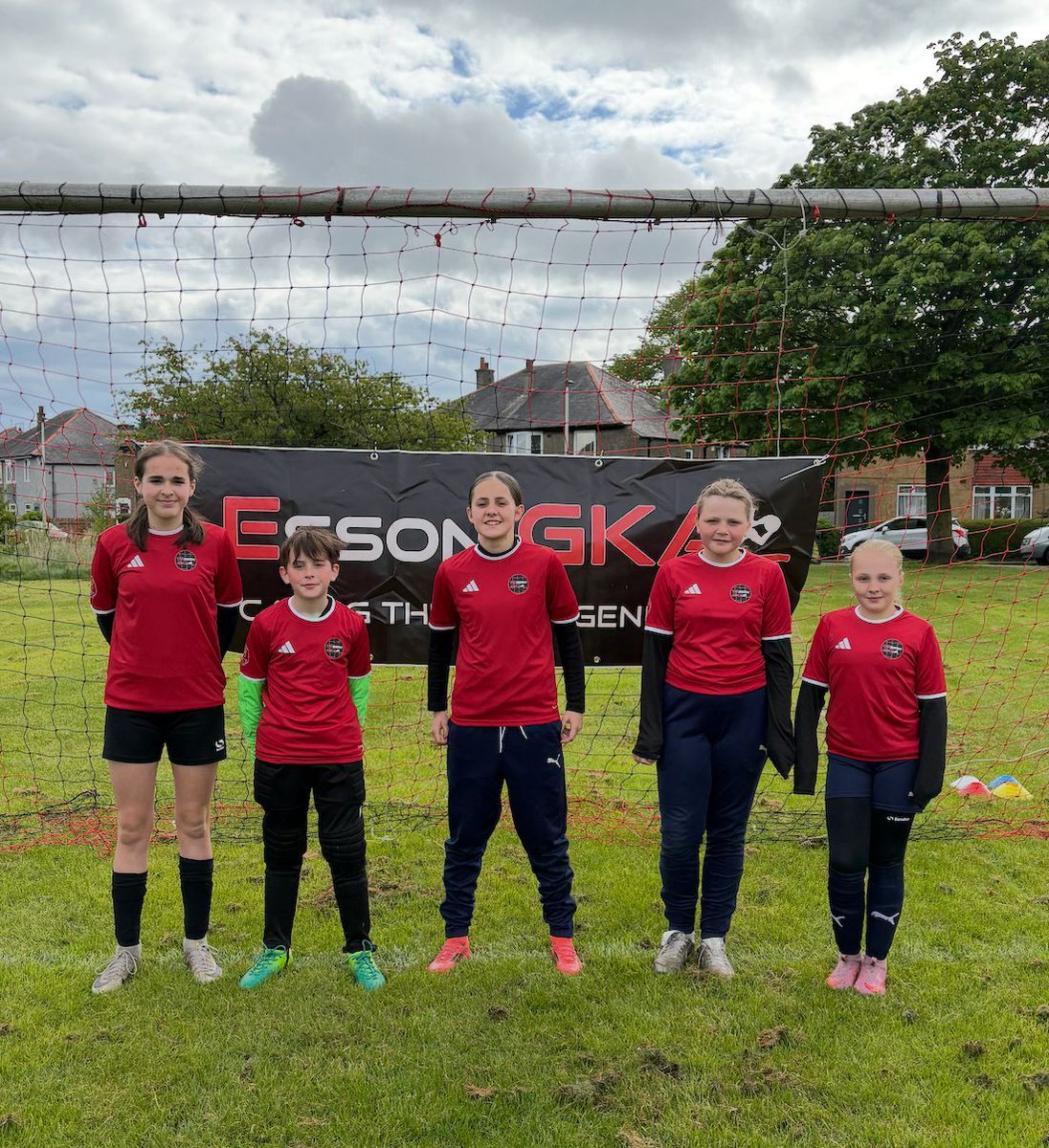 LessonGKA's tweet photo. Huge well done to the girls today 🙌 
Girls only camp was a joy! 🧤 ⚽️ 
👀 for the highlights package!!
More sessions coming soon!! 
🧤 COME JOIN THE NEXT GENERATION!! 🧤 https://t.co/4NIq8bA6Es