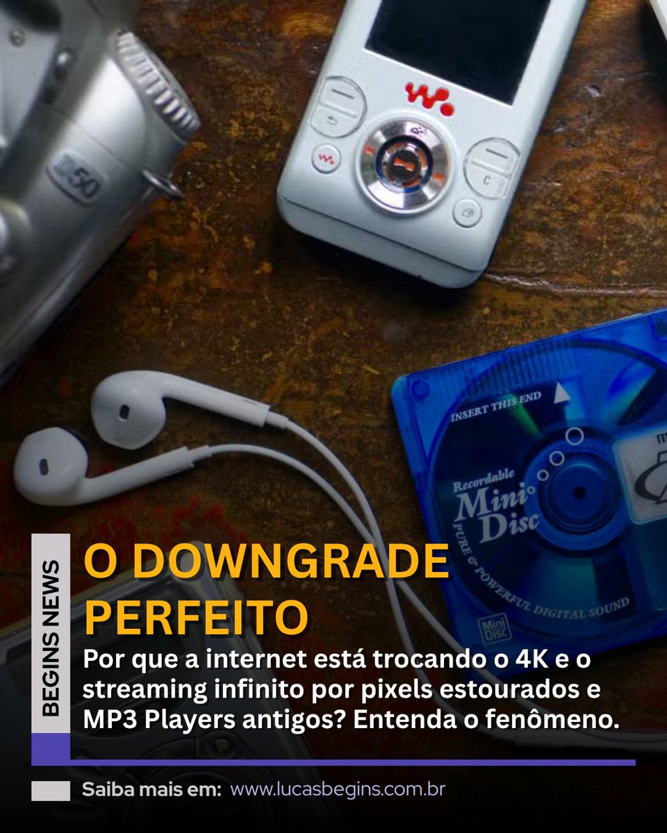 beginsproject's tweet photo. O maior luxo de hoje é estar offline! 🎧📸 Por que a internet está trocando o 4K e o streaming infinito por pixels estourados e MP3 Players antigos? Entenda o fenômeno do "Downgrade Perfeito" no nosso novo RetroCafé: https://t.co/eKDkTC58Mb #Y2K https://t.co/PhJJja61NB