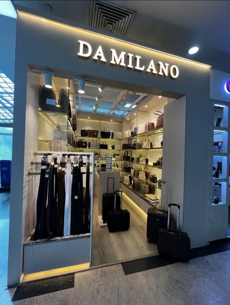 aaibplairport's tweet photo. 🛍️ A new retail outlet of Da Milano has opened at Bhopal Airport on 18.05.2026 in presence of Airport Director Sh. Ramjee Awasthi, Commandant CISF Sh. Atul Bhanotra &amp; senior officials from AAI &amp; CISF. ✈️ @MoCA_GoI @vipinkumarIAS @AAI_Official @aairedwr https://t.co/W2FmB1u6Gy