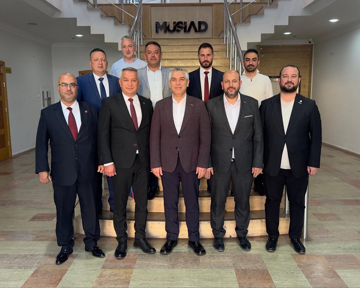 MUSIADKonya's tweet photo. Konya Oto Galericiler Esnaf Odası Başkanı Sn. Abdullah Acıbadem ve Yönetim Kurulu Üyeleri, Başkanımız Sn. Osman Ulular ve Yönetim Kurulu Üyelerimizi ziyaret etti. 

Nazik ziyaretleri ve iyi dilekleri için kendilerine teşekkür ederiz.

@OsmanUlular @abdullahacbadem https://t.co/NhYEbKJ07g