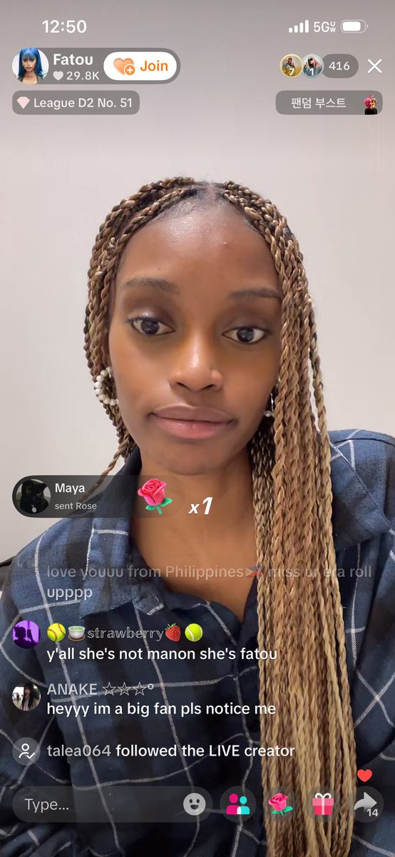 nanibritbrat's tweet photo. Fatou got braids yall!! And she’s live on TikTok!! https://t.co/ROSP1lnQZm