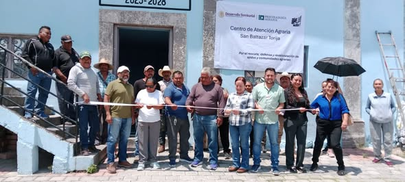 PAgraria's tweet photo. 📍 #Puebla 

En el ejido San Baltazar Torija, municipio de Cuautinchán, se llevó a cabo la asamblea de instalación del Centro de Atención Agraria (CDAA), el cual brindará atención a núcleos agrarios de Cuautinchán y del sur de la ciudad de Puebla. 🏛️ 

#CDAA #AtenciónTerritorial #NúcleosAgrarios